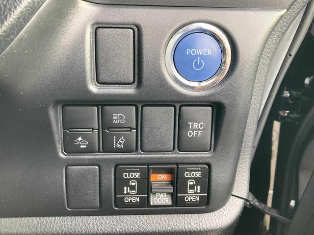 ノア ハイブリッドX 純正9インチナビ・純正フリップダウンモニター・セーフティセンス・両側パワースライドドア・インテリジェントクリアランスソナー・クルーズコントロール・LEDヘッドライト・2列目キャプテンシートプッシュスタ(35枚目)