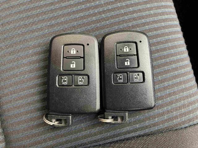 ノア ハイブリッドX 純正9インチナビ・純正フリップダウンモニター・セーフティセンス・両側パワースライドドア・インテリジェントクリアランスソナー・クルーズコントロール・LEDヘッドライト・2列目キャプテンシートプッシュスタ(49枚目)