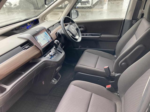 フリード G・ホンダセンシング 純正9インチナビ・両側パワースライドドア・アダプティブクルーズコントロール・LEDヘッドライト・ホンダセンシング・リアワイドカメラ・ビルトインETC・プッシュスタート・ステアリングスイッチ・オートライ(22枚目)