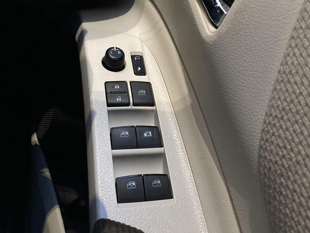 シエンタ Ｇ　両側パワースライドドア・ＬＥＤヘッドライト・前席シートヒーター・純正ナビ・バックモニター・セーフティセンス・革巻きステアリング・プッシュスタート・ビルトインＥＴＣ・ステアリングスイッチ・ドラレコ前後（40枚目）