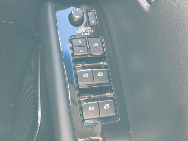 ヴェルファイア 2.5Z Gエディション モデリスタエアロ・ツインムーンルーフ・2列目エグゼクティブパワーシート・純正9インチディスプレイオーディオ・純正フリップダウンモニター・3眼LEDライト・デジタルインナーミラー・シーケンシャルターンラ(42枚目)