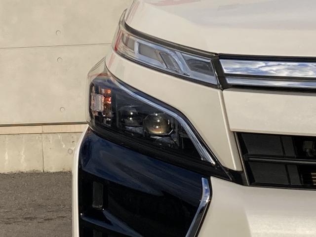 ヴォクシー ＺＳ　煌ＩＩ　純正１０インチナビ・１２．１インチフリップダウンモニター・セーフティセンス・両側パワースライドドア・クルーズコントロール・ＬＥＤヘッドライト・ハーフレザーシート・リアオートエアコン・バックモニター・Ｕ（7枚目）