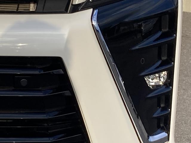 ヴォクシー ＺＳ　煌ＩＩ　純正１０インチナビ・１２．１インチフリップダウンモニター・セーフティセンス・両側パワースライドドア・クルーズコントロール・ＬＥＤヘッドライト・ハーフレザーシート・リアオートエアコン・バックモニター・Ｕ（10枚目）
