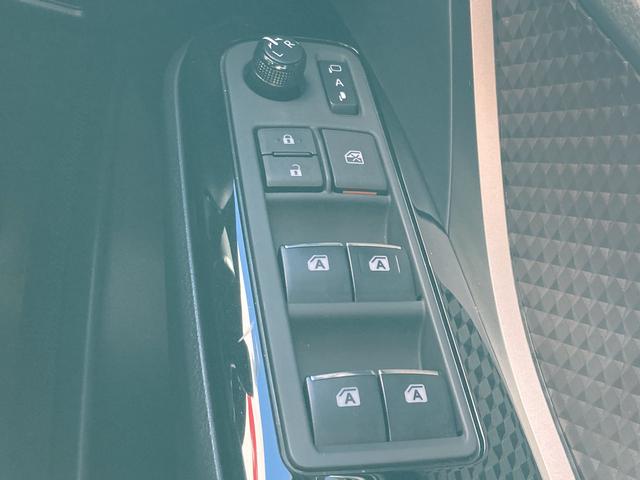 C-HR G スポーティスタイル・純正9インチナビ・セーフティセンス・ブラインドスポットモニター・クルーズコントロール・LEDヘッドライト・ハーフレザーシート・前席シートヒーター・電動パーキングブレーキ・バックモニ(37枚目)