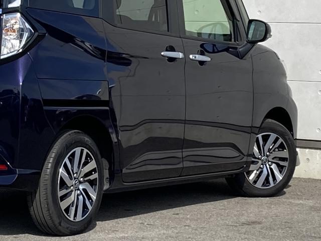 ルーミー カスタムG オプションカラー・純正9インチナビ・アダプティブクルーズコントロール・両側パワースライドドア・LEDヘッドライト・電動パーキングブレーキ・オートブレーキホールド・ドラレコ前後・バックモニター・HDMI(17枚目)