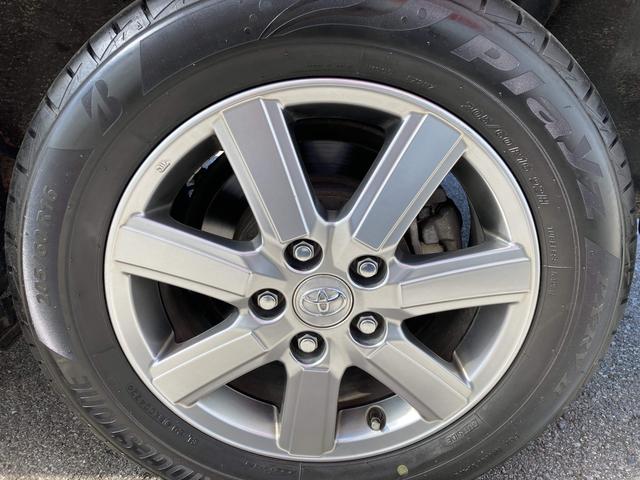 ヴォクシー ZS 煌II 純正ナビ・純正フリップダウンモニター・両側パワースライドドア・HIDヘッドライト・パドルシフト・バックモニター・ビルトインETC・革巻きステアリング・純正16インチアルミホイール・ステアリングスイッチ(47枚目)