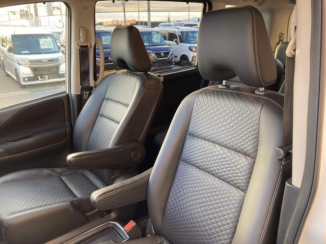 セレナ e-パワー ハイウェイスターV 純正10インチナビ・プロパイロット・両側パワースライドドア・インテリジェントルームミラー・アラウンドビューモニター・エマージェンシーブレーキ・オプションパートナーコンビシート・電動パーキングブレーキ(26枚目)