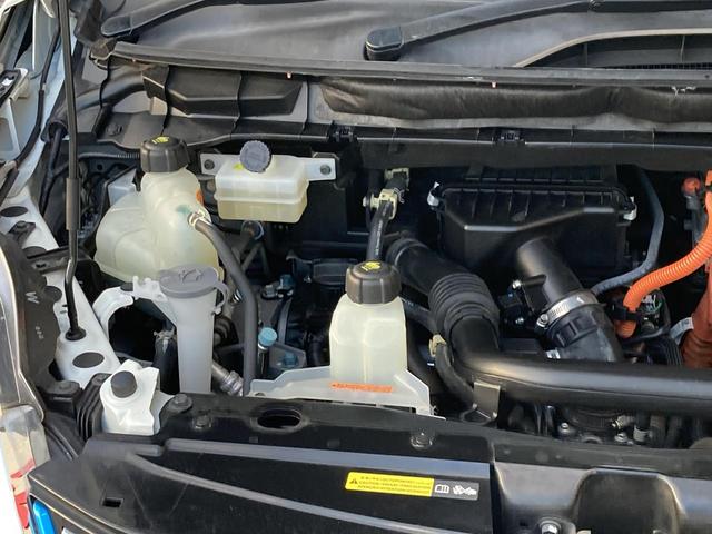 セレナ ｅ－パワー　ハイウェイスターＶ　純正１０インチナビ・プロパイロット・両側パワースライドドア・インテリジェントルームミラー・アラウンドビューモニター・エマージェンシーブレーキ・オプションパートナーコンビシート・電動パーキングブレーキ（48枚目）