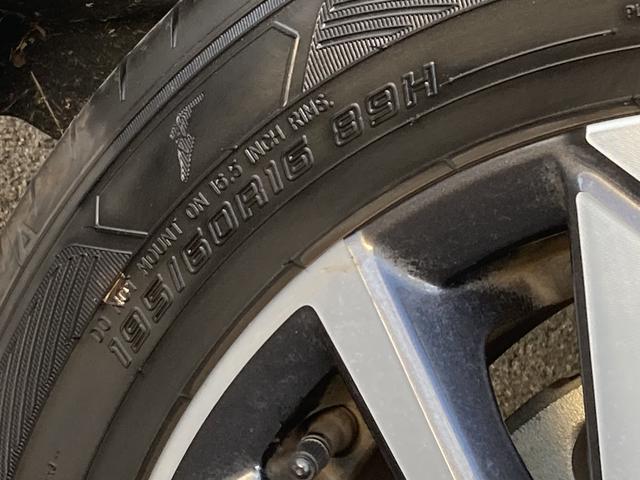 セレナ e-パワー ハイウェイスターV 純正10インチナビ・プロパイロット・両側パワースライドドア・インテリジェントルームミラー・アラウンドビューモニター・エマージェンシーブレーキ・オプションパートナーコンビシート・電動パーキングブレーキ(51枚目)