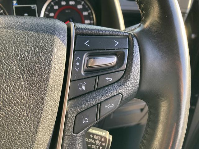 アルファード ２．５Ｓ　Ｃパッケージ　ＴＲＤエアロ・ツインムーンルーフ・３眼ＬＥＤヘットライト・１０インチナビ・１２．１インチフリップダウンモニター・ステアリングヒーター・助手席パワーオットマンシート・２列目エグゼクティブパワーシート・セ（39枚目）
