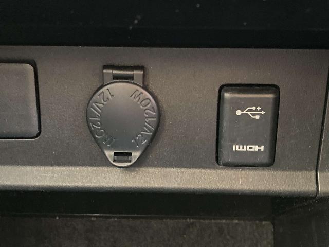 アルファード ２．５Ｓ　Ｃパッケージ　ＴＲＤエアロ・ツインムーンルーフ・３眼ＬＥＤヘットライト・１０インチナビ・１２．１インチフリップダウンモニター・ステアリングヒーター・助手席パワーオットマンシート・２列目エグゼクティブパワーシート・セ（49枚目）