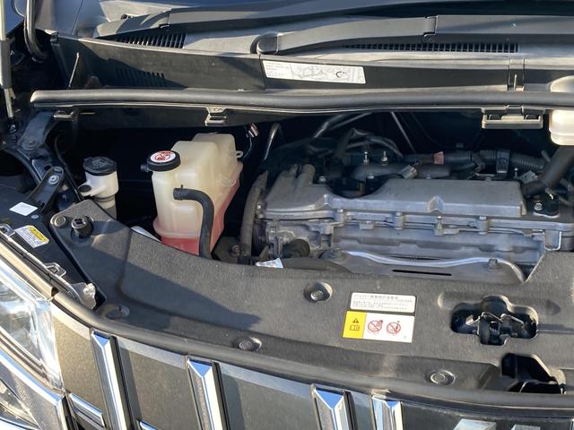 アルファード ２．５Ｓ　Ｃパッケージ　ＴＲＤエアロ・ツインムーンルーフ・３眼ＬＥＤヘットライト・１０インチナビ・１２．１インチフリップダウンモニター・ステアリングヒーター・助手席パワーオットマンシート・２列目エグゼクティブパワーシート・セ（51枚目）