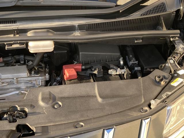 アルファード ２．５Ｓ　Ｃパッケージ　ＴＲＤエアロ・ツインムーンルーフ・３眼ＬＥＤヘットライト・１０インチナビ・１２．１インチフリップダウンモニター・ステアリングヒーター・助手席パワーオットマンシート・２列目エグゼクティブパワーシート・セ（52枚目）