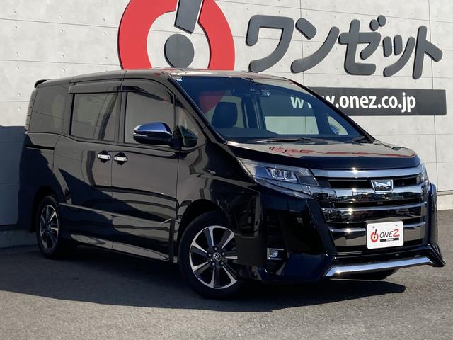 ノア Ｓｉ　ダブルバイビーＩＩＩ　純正９インチナビ・クルーズコントロール・ＬＥＤライト・両側パワースライドドア・ハーフレザーシート・ウッドコンビ革巻きステアリング・セーフティセンス・リアオートエアコン・スマートキー・ドラレコ前後・ＥＴ（2枚目）