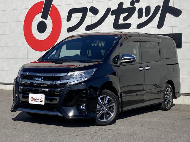 ノア Ｓｉ　ダブルバイビーＩＩＩ　純正９インチナビ・クルーズコントロール・ＬＥＤライト・両側パワースライドドア・ハーフレザーシート・ウッドコンビ革巻きステアリング・セーフティセンス・リアオートエアコン・スマートキー・ドラレコ前後・ＥＴ（3枚目）