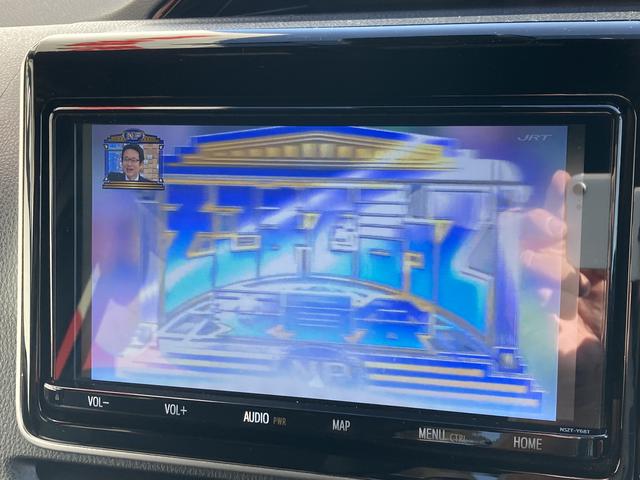 ノア Ｓｉ　ダブルバイビーＩＩＩ　純正９インチナビ・クルーズコントロール・ＬＥＤライト・両側パワースライドドア・ハーフレザーシート・ウッドコンビ革巻きステアリング・セーフティセンス・リアオートエアコン・スマートキー・ドラレコ前後・ＥＴ（31枚目）