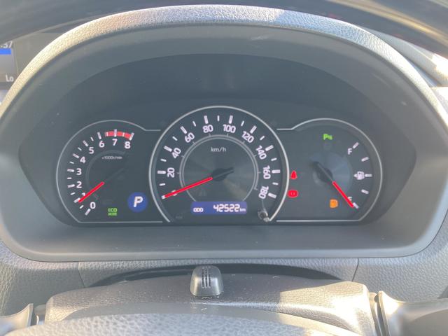 ノア Ｓｉ　ダブルバイビーＩＩＩ　純正９インチナビ・クルーズコントロール・ＬＥＤライト・両側パワースライドドア・ハーフレザーシート・ウッドコンビ革巻きステアリング・セーフティセンス・リアオートエアコン・スマートキー・ドラレコ前後・ＥＴ（36枚目）