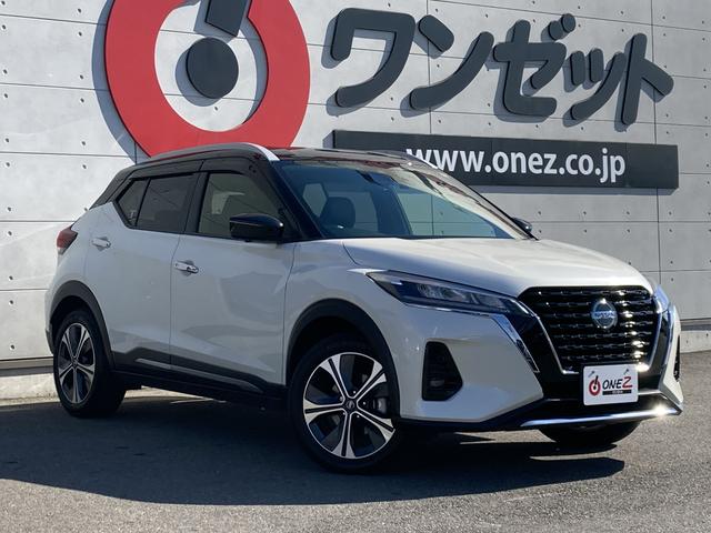 キックス Ｘ　オプション２トーンカラー・純正９インチナビ・プロパイロット・アラウンドビューモニター・エマージェンシーブレーキ・前席シートヒーター・ハンドルヒーター・純正インナーミラー・合皮シート・ドラレコ・ＥＴＣ（2枚目）