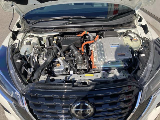 キックス Ｘ　オプション２トーンカラー・純正９インチナビ・プロパイロット・アラウンドビューモニター・エマージェンシーブレーキ・前席シートヒーター・ハンドルヒーター・純正インナーミラー・合皮シート・ドラレコ・ＥＴＣ（47枚目）