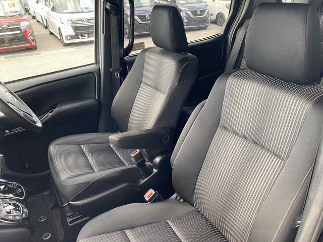 ノア Si 社外9インチナビ・フリップダウンモニター・両側パワースライドドア・クルーズコントロール・LEDライト・リアオートエアコン・バックモニター・2列目キャプテンシート・前後ソナー・ドラレコ前後・セーフティセ(25枚目)