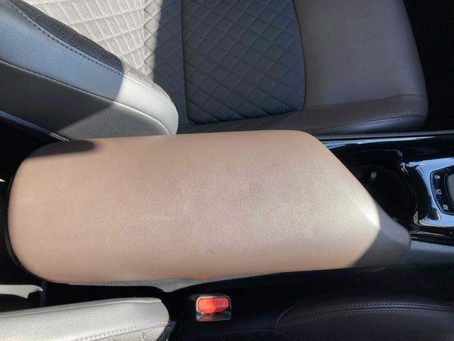 Ｃ－ＨＲ Ｇ　モデリスタエアロ・モデリスタ１９インチアルミ・純正９インチアルミ・レーダークルーズコントロール・前席シートヒーター・セーフティセンス・シーケンシャルターンランプ・電動パーキングブレーキ・ドラレコ前後（42枚目）