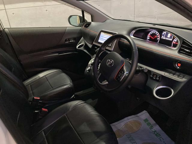 シエンタ Ｇ　純正ナビ・純正１２．１インチフリップダウンモニター・両側パワースライドドア・バックモニター・ビルトインＥＴＣ・セーフティセンス・革巻きステアリング・ステアリングスイッチ・プッシュスタート・スマートキー（19枚目）