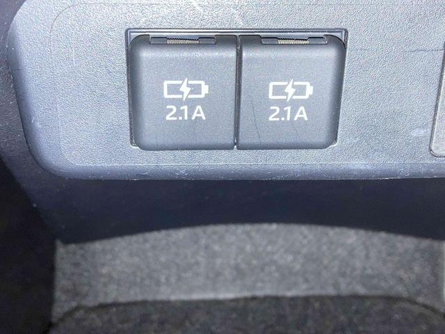 シエンタ Ｇ　純正ナビ・純正１２．１インチフリップダウンモニター・両側パワースライドドア・バックモニター・ビルトインＥＴＣ・セーフティセンス・革巻きステアリング・ステアリングスイッチ・プッシュスタート・スマートキー（46枚目）