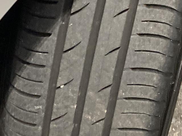 シエンタ Ｇ　純正ナビ・純正１２．１インチフリップダウンモニター・両側パワースライドドア・バックモニター・ビルトインＥＴＣ・セーフティセンス・革巻きステアリング・ステアリングスイッチ・プッシュスタート・スマートキー（52枚目）