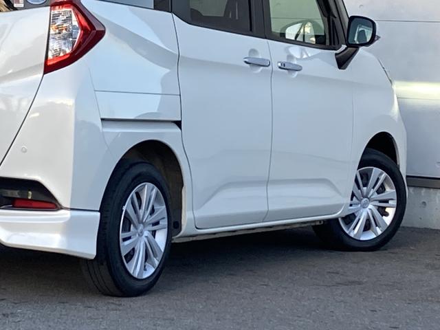 ルーミー Ｇ　パノラミックビューモニター・純正ナビ・ＬＥＤヘッドライト・両側パワースライド・ＬＥＤフォグランプ・前席シートヒーター・ドラレコ前後・スマートアシスト・コーナーセンサー・プッシュスタート・スマートキー（17枚目）