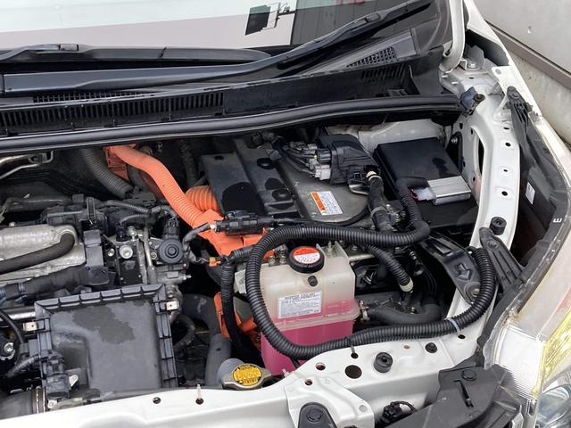 エスクァイア ハイブリッドＧｉ　純正エアロ・純正９インチナビ・フリップダウンモニター・クルーズコントロール・両側パワースライドドア・ＬＥＤヘッドライト・前席シートヒーター・２列目キャプテンシート・黒合皮シート・ドラレコ前後・ＥＴＣ（51枚目）