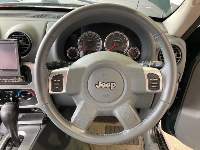 リミテッド 4WD グレー革シート ルーフレール HDDナビ(5枚目)
