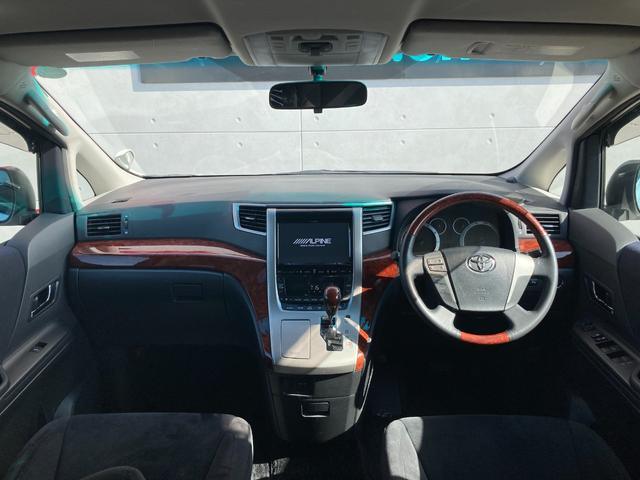 2.4Z プラチナムセレクション ワンオーナー・禁煙車・両側パワースライド・電動リアゲート・アルパイン9インチナビ・バックカメラ・ETC・スマートキー・ディスチャージライト・オートライト・クリアランスソナー・ウィンカードアミラー(3枚目)