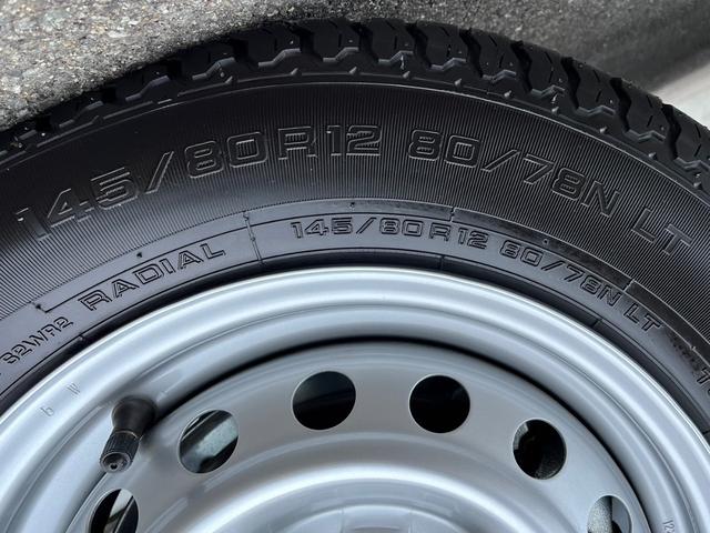 スタンダード 届け出済み未使用車・5速MT・AM/FMラジオ・パワーステアリング・マニュアルエアコン・クリアランスソナー・ハロゲンヘッドランプ・スーパーUVカットガラス・プリントレザーシート表皮 ・両席エアバック(34枚目)