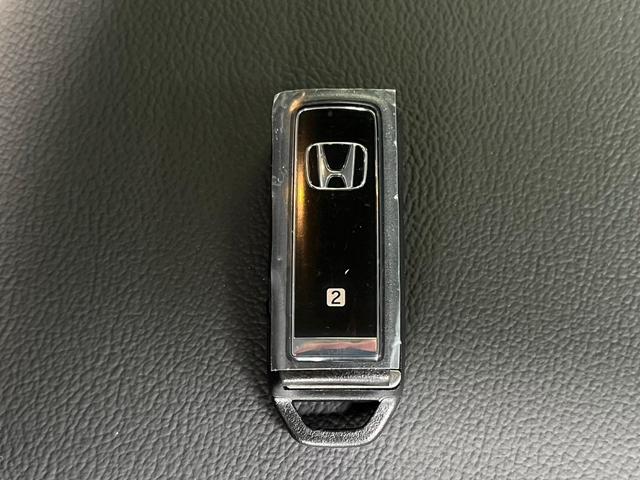 L ホンダセンシング・8インチナビ・LEDヘッドライト・シートヒーター・USB電源ソケット・プッシュスタート・クリアランスソナー・純正14インチアルミ(38枚目)