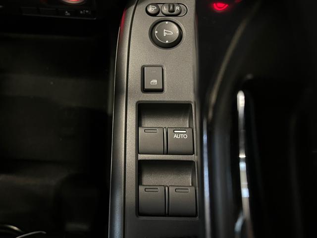 L ホンダセンシング・8インチナビ・LEDヘッドライト・シートヒーター・USB電源ソケット・プッシュスタート・クリアランスソナー・純正14インチアルミ(40枚目)