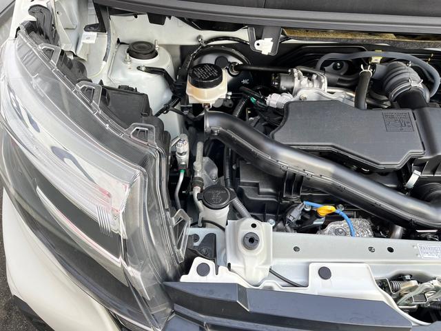カスタムG パノラマモニター ステアリングスイッチ 8インチナビ 両側パワースライドドア 純正14インチアルミ LEDヘッドライト コーナンセンサー 衝突軽減システム スマートキー プッシュスタート オートライト(33枚目)