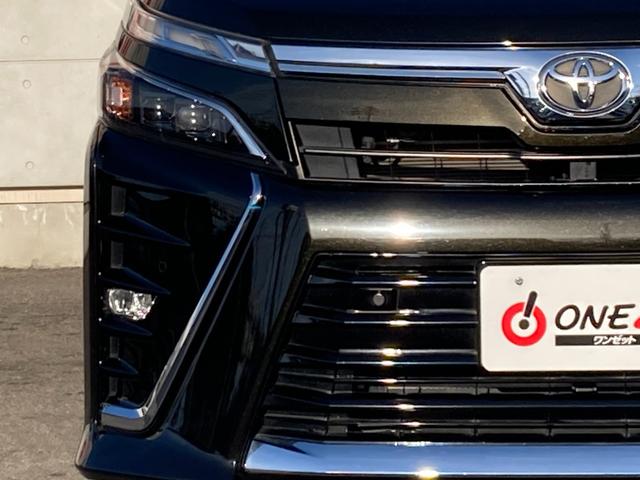 ヴォクシー ZS 煌III 純正9インチナビ・両側パワースライドドア・セーフティセンス・クルーズコントロール・LEDヘッドライト・リアオートエアコン・ハーフレザーシート・純正ドラレコ・USBポート・2列目キャプテンシート(5枚目)
