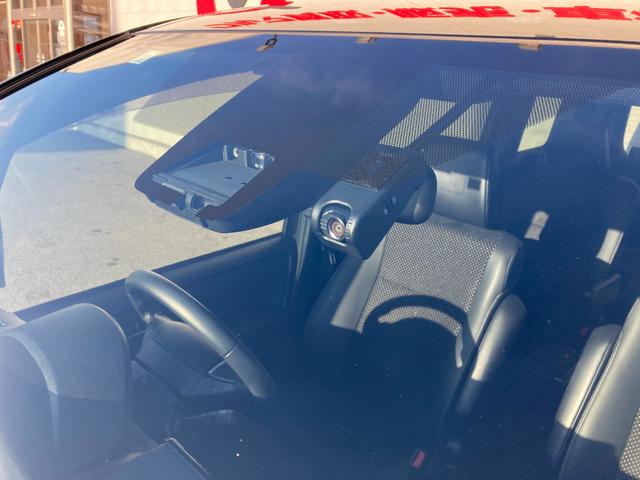 ヴォクシー ZS 煌III 純正9インチナビ・両側パワースライドドア・セーフティセンス・クルーズコントロール・LEDヘッドライト・リアオートエアコン・ハーフレザーシート・純正ドラレコ・USBポート・2列目キャプテンシート(12枚目)