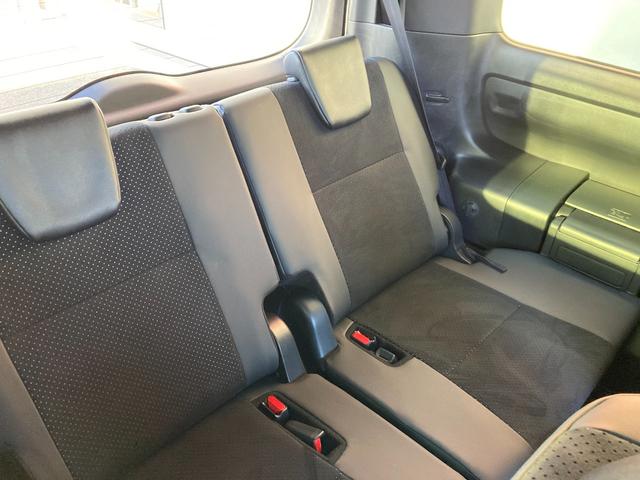 ヴォクシー ZS 煌III 純正9インチナビ・両側パワースライドドア・セーフティセンス・クルーズコントロール・LEDヘッドライト・リアオートエアコン・ハーフレザーシート・純正ドラレコ・USBポート・2列目キャプテンシート(24枚目)