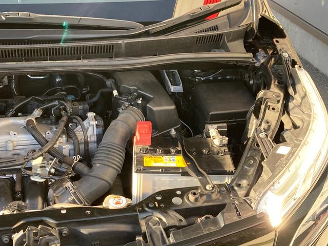 ヴォクシー ZS 煌III 純正9インチナビ・両側パワースライドドア・セーフティセンス・クルーズコントロール・LEDヘッドライト・リアオートエアコン・ハーフレザーシート・純正ドラレコ・USBポート・2列目キャプテンシート(51枚目)