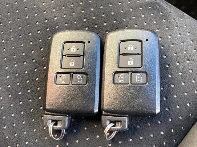 ヴォクシー ZS 煌III 純正9インチナビ・両側パワースライドドア・セーフティセンス・クルーズコントロール・LEDヘッドライト・リアオートエアコン・ハーフレザーシート・純正ドラレコ・USBポート・2列目キャプテンシート(55枚目)