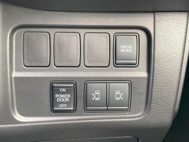 セレナ ｅ－パワー　ＸＶ　全方位運転支援システム・純正ナビ・純正フリップダウンモニター・クルーズコントロール・両側パワースライドドア・アダプティブＬＥＤヘッドライト・バックモニター・純正１５インチアルミホイール・ＵＳＢソケット（38枚目）