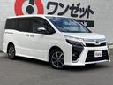 ヴォクシー ＺＳ　煌ＩＩＩ　純正９インチナビ・純正１２．１インチフリップダウンモニター・セーフティセンス・両側パワースライドドア・クルーズコントロール・ＬＥＤヘッドライト・リアオートエアコン・ハーフレザーシート・バックカメラ・Ｅ（2枚目）