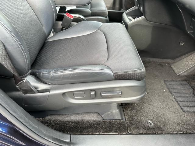 オデッセイハイブリッド e:HEVアブソルート・EX(12枚目)