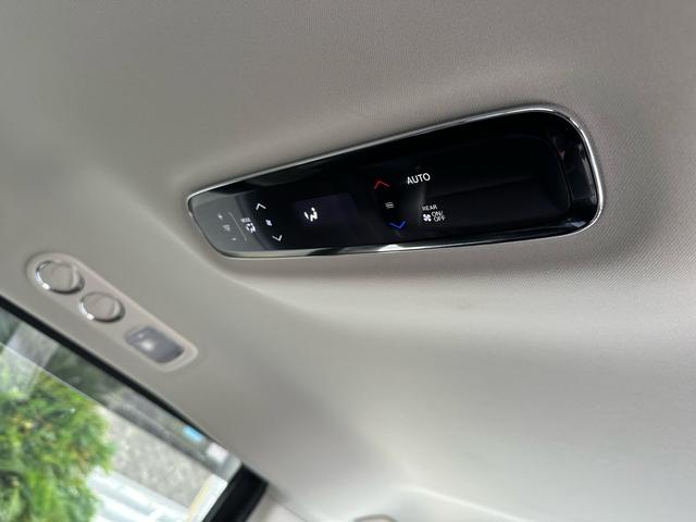 オデッセイハイブリッド e:HEVアブソルート・EX(16枚目)