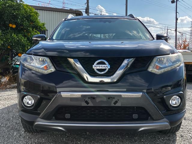 エクストレイル ２０ＸブラクエクストリーマＸエマージェンシブレーキＰ　４ＷＤ　ヒーター付き黒本革シート　純正８インチナビ　フルセグ　Ｂｌｕｅｔｏｏｔｈ　バックカメラ　オート機能付きＬＥＤヘッドランプ　純正アルミホイール　スペアキー　ＥＴＣ　プッシュスタート（3枚目）