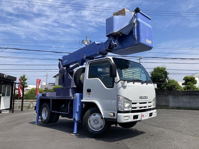 エルフトラック １２ｍ・タダノ製高所作業車ＡＴ－１２１・電工仕様　６ＭＴ・左電格ミラー・ドアバイザー・ライトレベライザー・坂道発進補助装置・アイドルアップ・上物動作確認（3枚目）