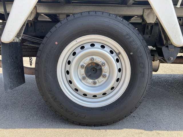 トヨエース ４ＷＤ・１ｔ積・Ｗキャブ・３．５ｔ未満・普通免許対応・ＡＴ　１０尺・全席パワーウィンドウ・ルーフラック・バックカメラ・フルセグナビ・荷台ロープフック４ケ・キーレス・スペアキー・ＥＴＣ・ドラレコ・荷台内寸　Ｌ２０９５　Ｗ１６１０　Ｈ３５０（31枚目）
