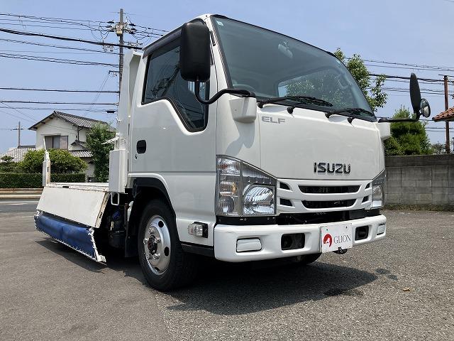 エルフトラック ４ＷＤ・２ｔ積・５ＭＴ・全低床ダンプ・中間ピン付　中間ピン　コボレーン　ＥＴＣ　左電格ミラー　アイドルアップ　左電格ミラー　坂道発進補助装置　ライトレベライザー　ドアバイザー　キーレス（17枚目）