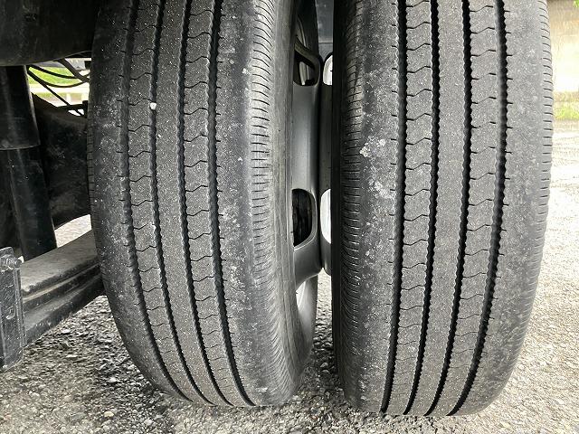 デュトロ ２ｔ積・５ＭＴ・１０尺・平ボディ・５ｔ未満　２ｔ積・５ＭＴ・１０尺・平ボディ・５ｔ未満・左電格ミラー・アイドルアップ・ＥＴＣ・ドラレコ・ライトレベライザー・ドアバイザー・フロアゴムマット・荷台内寸　Ｌ３１１６　Ｗ１６０９　Ｈ３７５（29枚目）